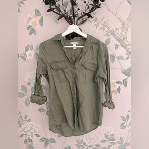 H&M shirt - signs of wear throughout, linen